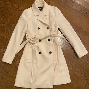 Express double breasted coat with belt